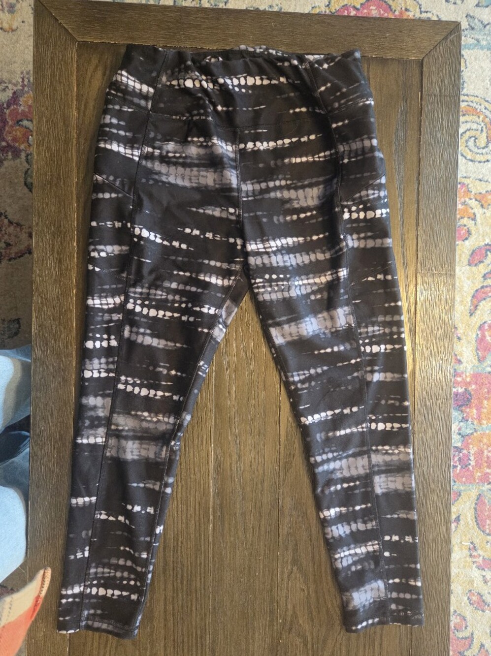 Avia Black and Gray Tie-Dye  Leggings